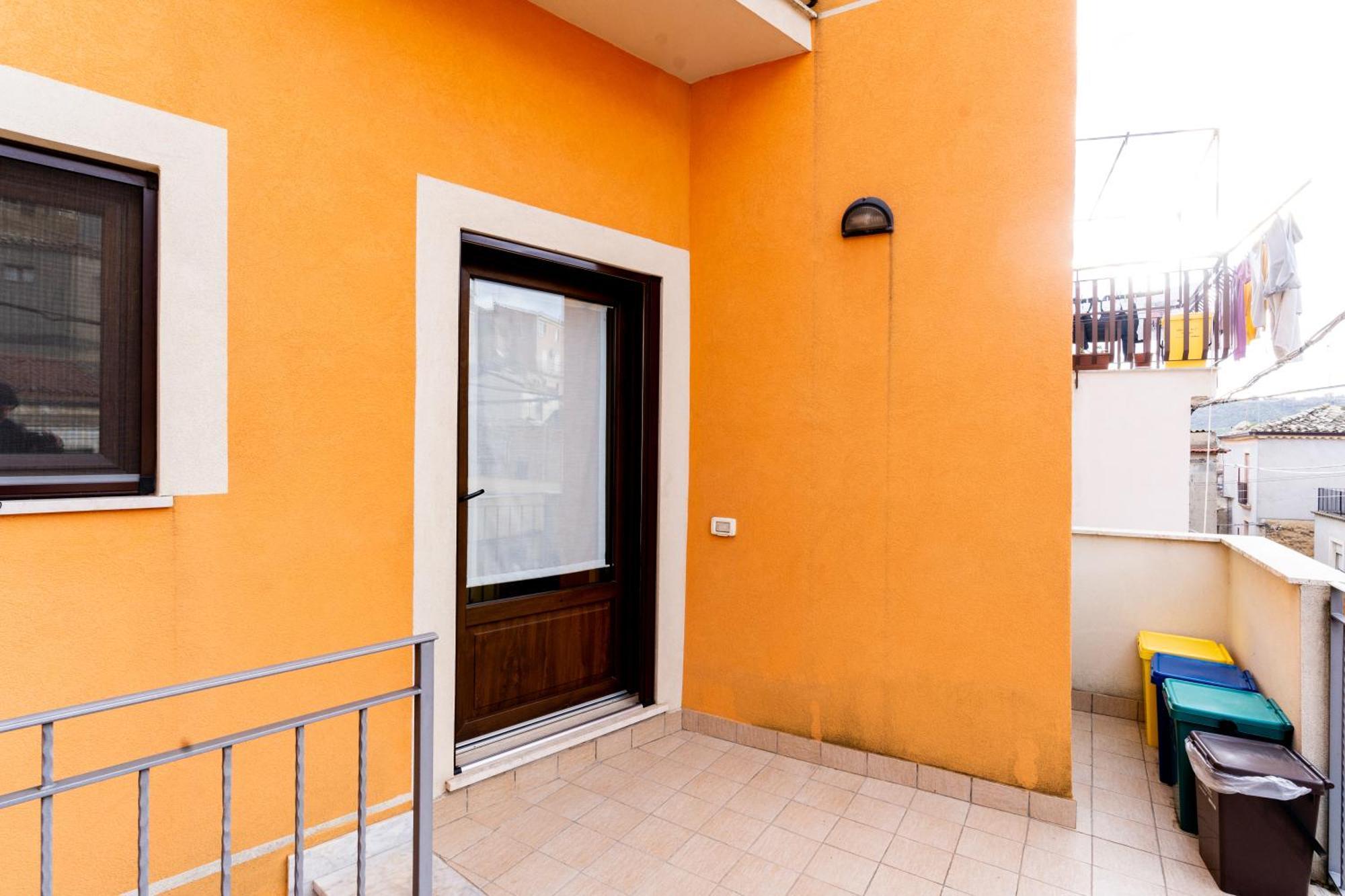 Villa Domus Teja Agira Exterior foto